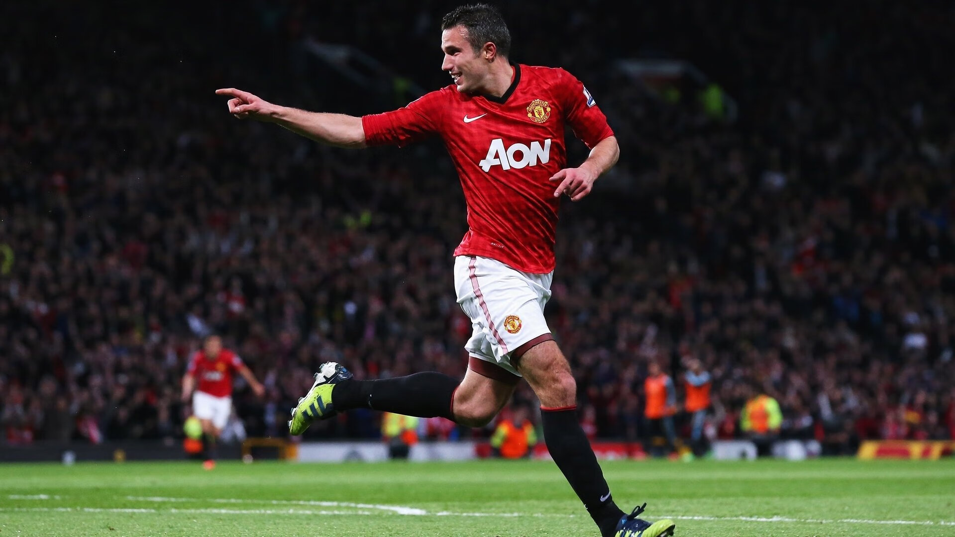 “校园足球升级，打造全民运动新风潮”，校园足球新政策