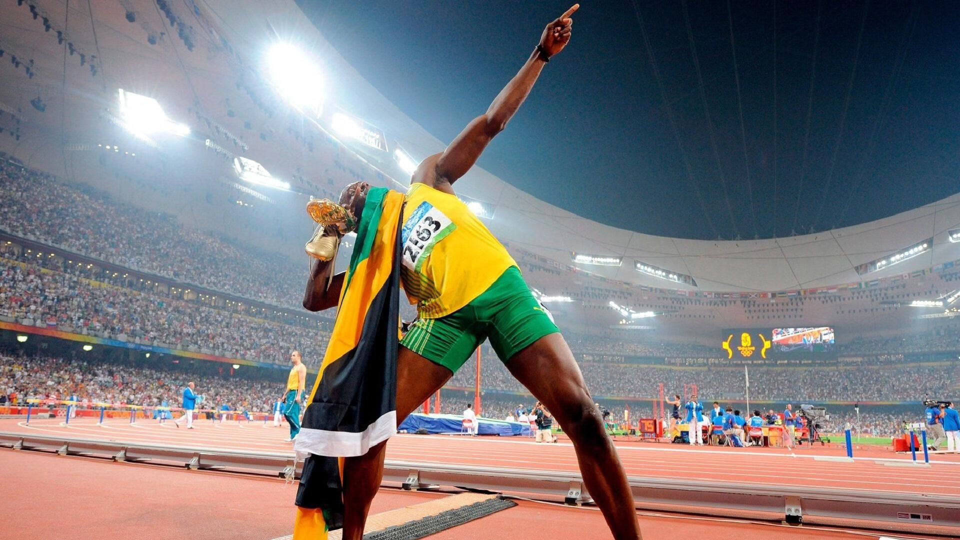 JIU YOU GAME-欧冠决赛，历史上最精彩的瞬间盘点，欧冠决赛经典