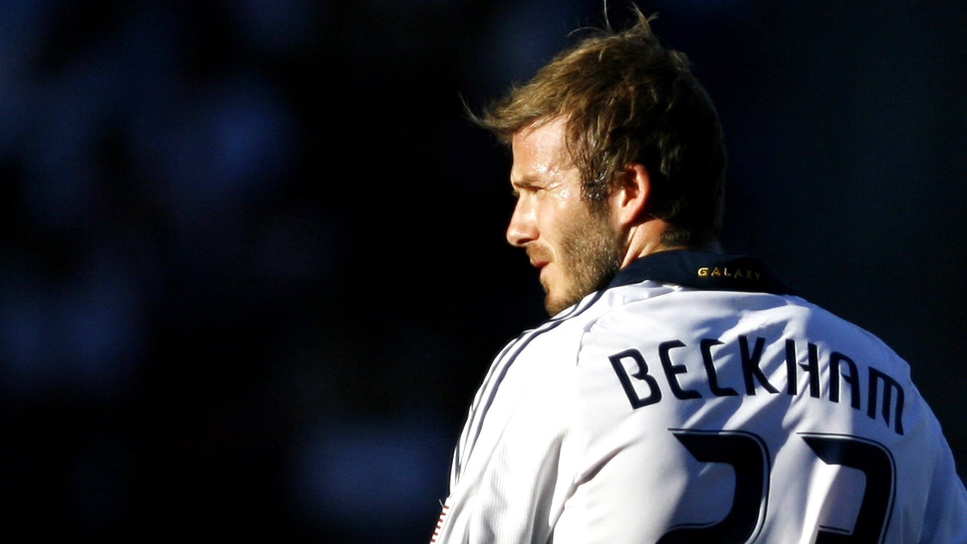 九游体育app-逆转“神奇之夜”：足球史上最难以置信的翻盘，足坛逆转之王